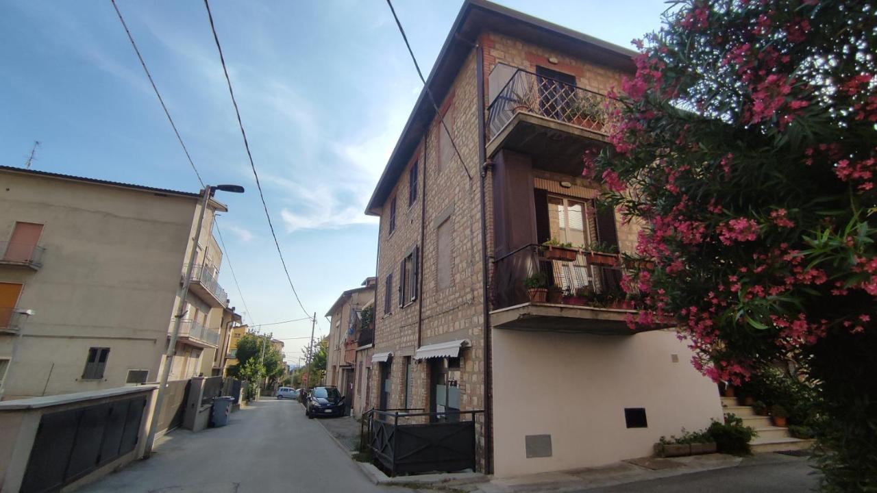 Appartamento Via Ponchielli Perugia Exterior photo