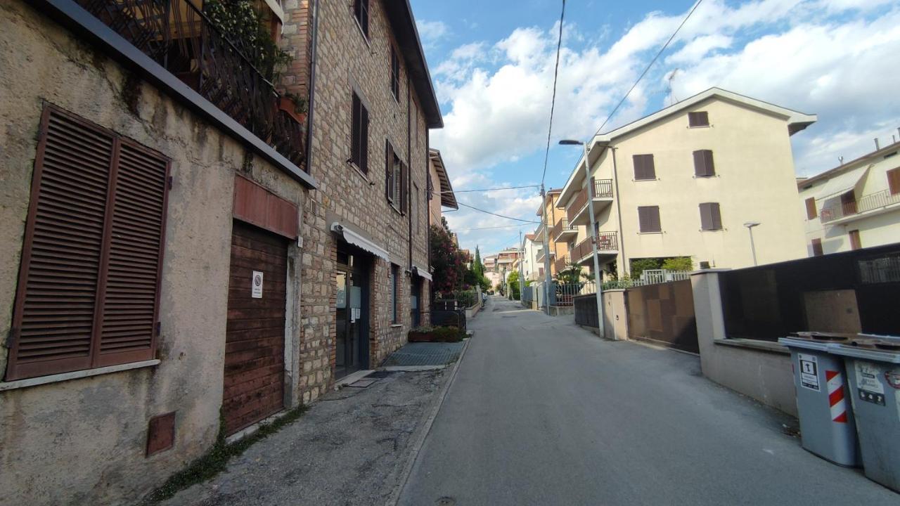 Appartamento Via Ponchielli Perugia Exterior photo